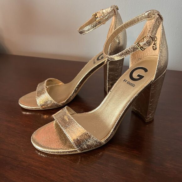G by Guess Women’s Heels Gold Size 6.5 Chunky Heel Ankle Buckle - Picture 4 of 10